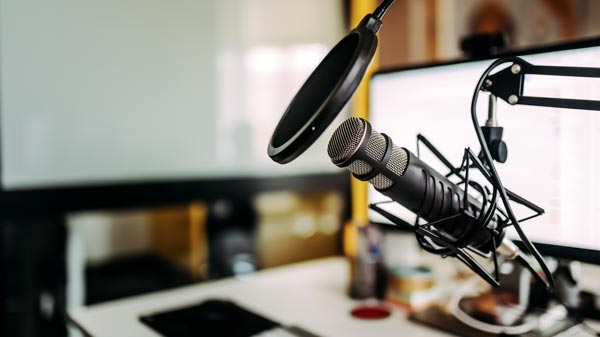 Voiceover / Podcast Training